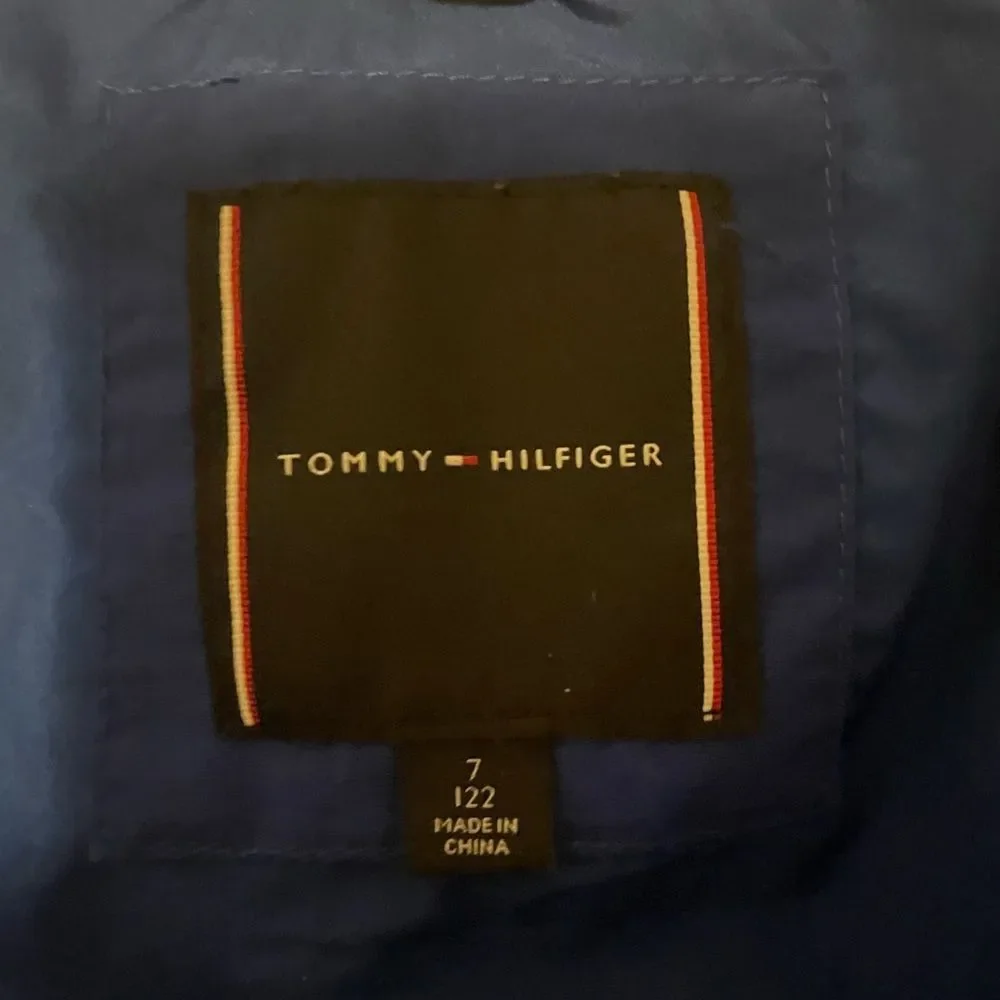 Used tommy windbreaker size 7 kids